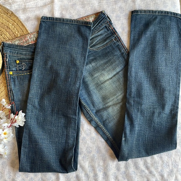 LEVIS DIVA jeans - with embroidery - Picture 4 of 8